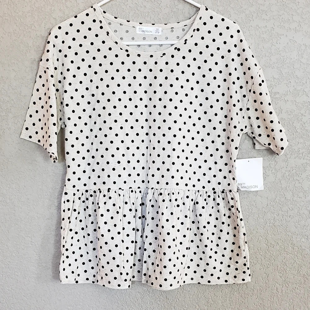 89th +Madison top size M.